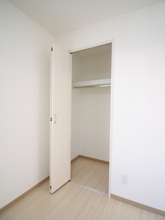 物件内観写真22　(収納)