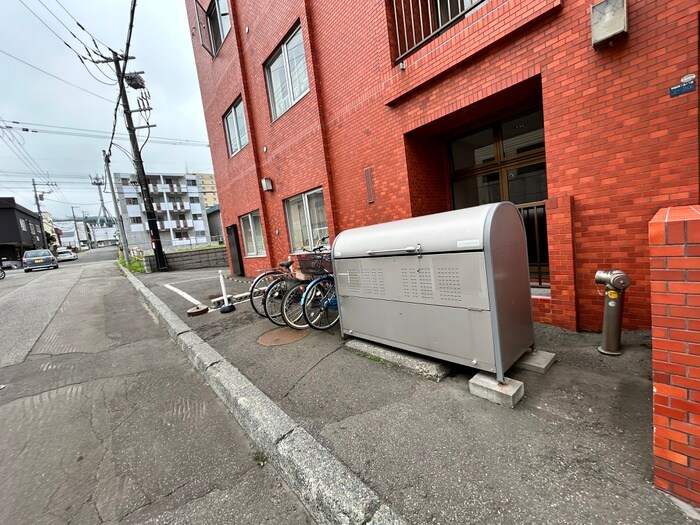 物件外観写真5　(建物設備)