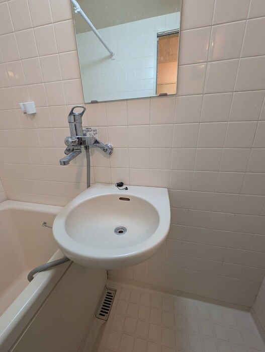 物件内観写真15　(洗面)