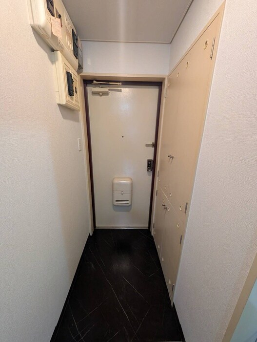 物件内観写真20　(玄関)