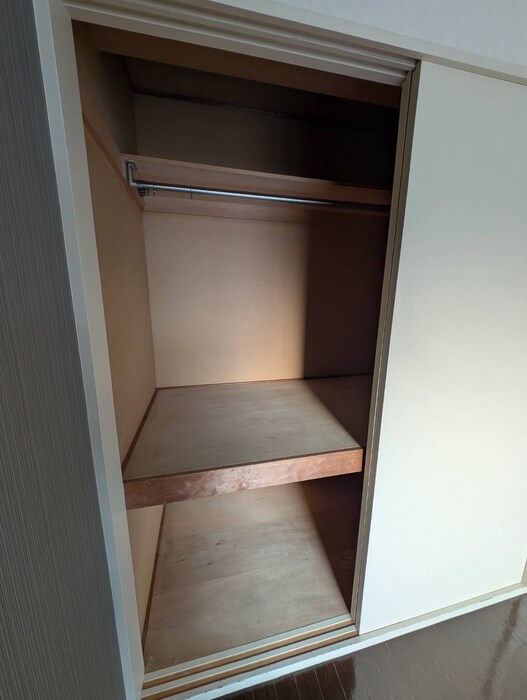 物件内観写真20　(収納)