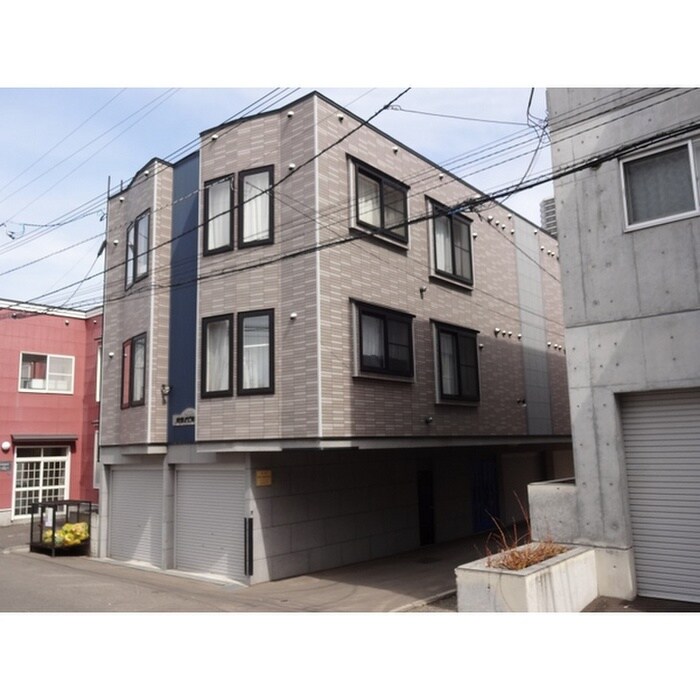 物件外観写真1　(外観写真)