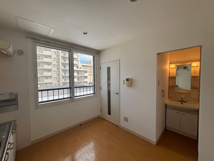 物件内観写真11　(居室)