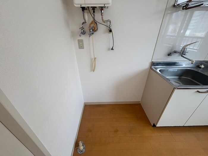 物件内観写真20　(洗濯機置場)