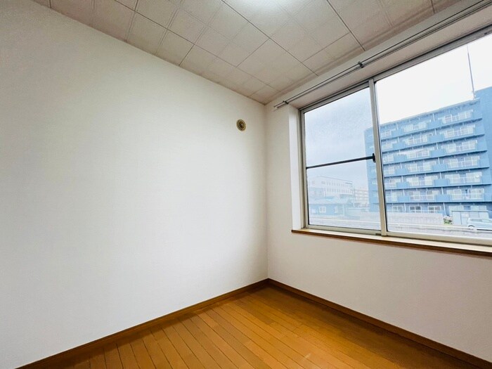 物件内観写真18　(居室)