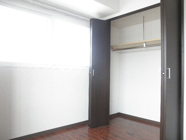 物件内観写真9　(収納)
