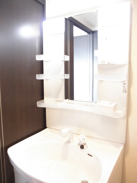 物件内観写真11　(洗面)