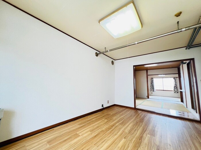 物件内観写真7　(居室)