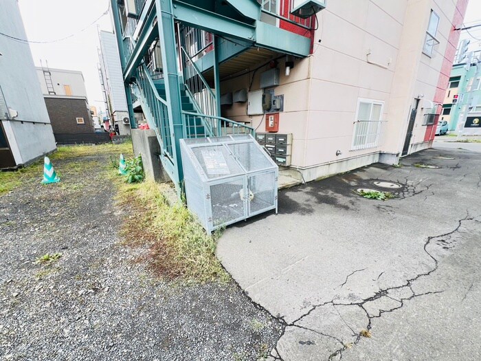 物件外観写真4　(建物設備)