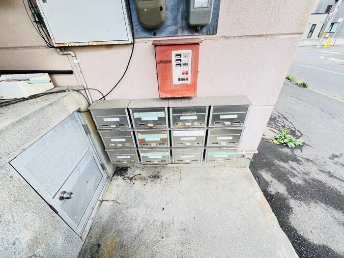 物件外観写真6　(建物設備)