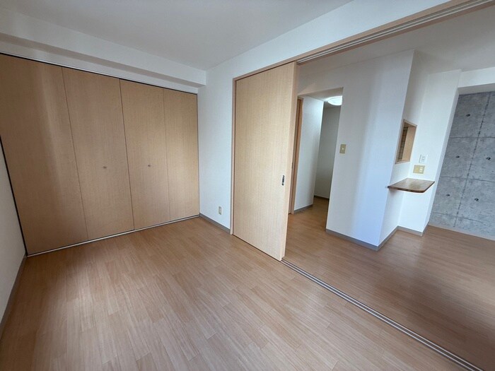 物件内観写真12　(居室)