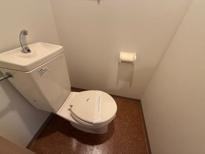 物件内観写真17　(トイレ)