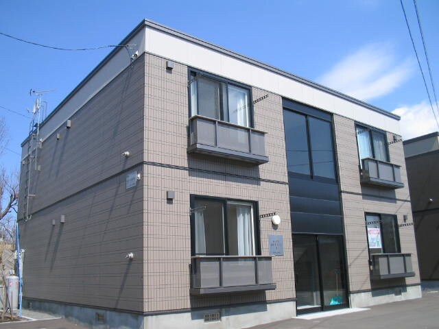 物件外観写真1　(外観写真)