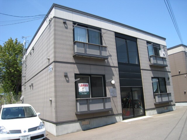 物件外観写真2　(外観写真)