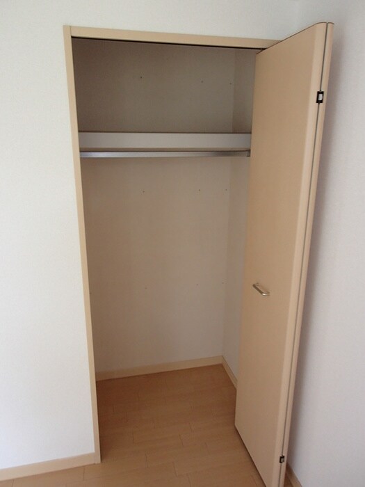 物件内観写真9　(収納)