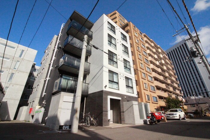 物件外観写真1　(外観写真)