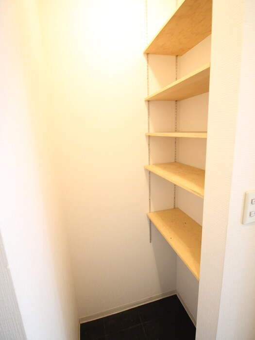 物件内観写真16　(靴箱)