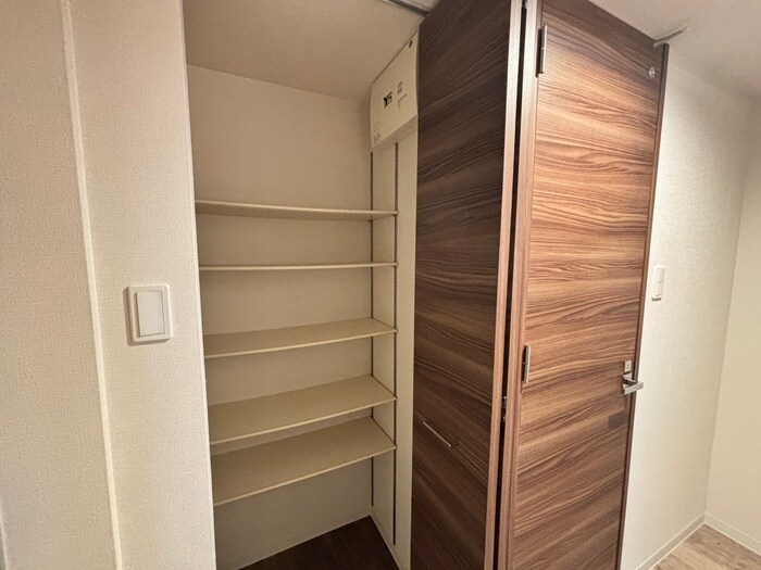 物件内観写真20　(靴箱)