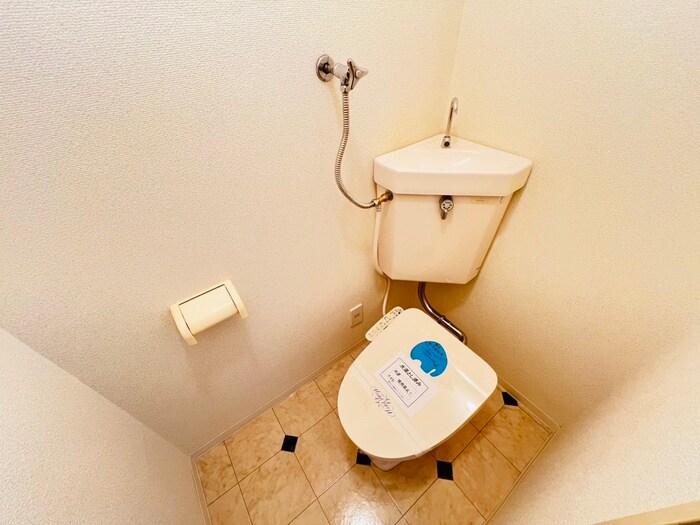 物件内観写真12　(トイレ)