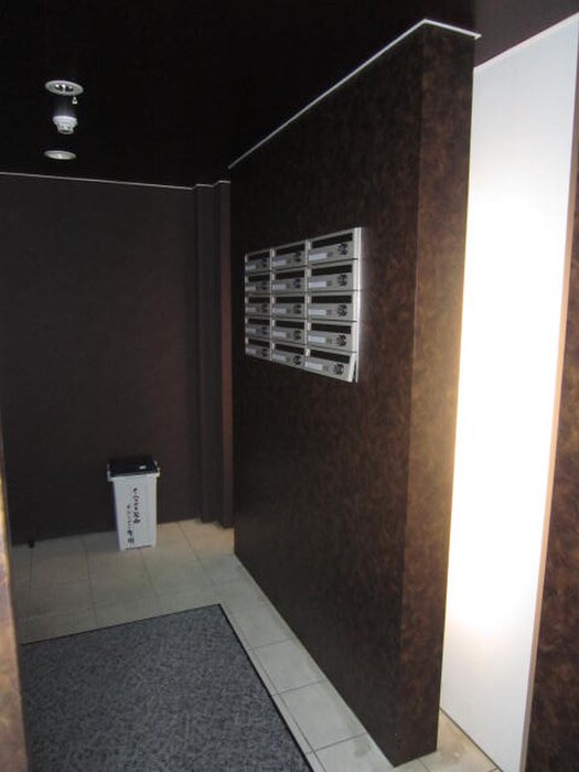 物件外観写真6　(建物設備)