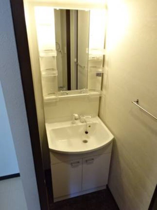 物件内観写真16　(洗面)