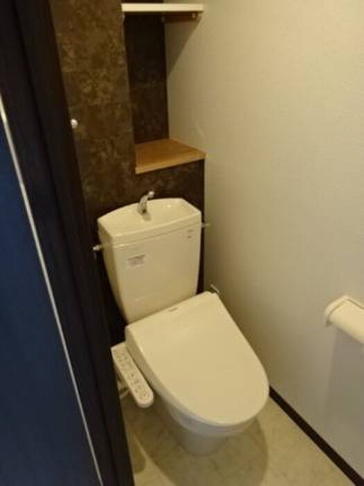 物件内観写真18　(トイレ)