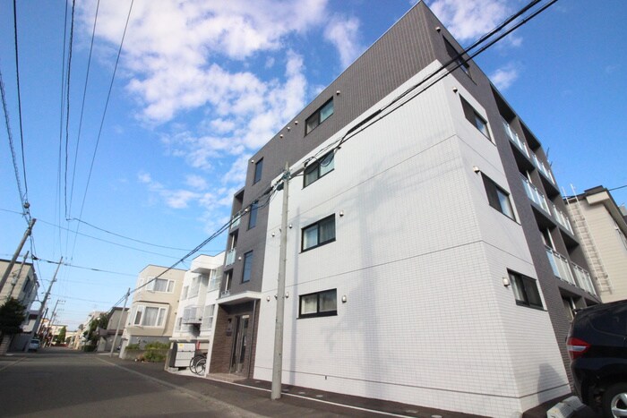 物件外観写真2　(外観写真)