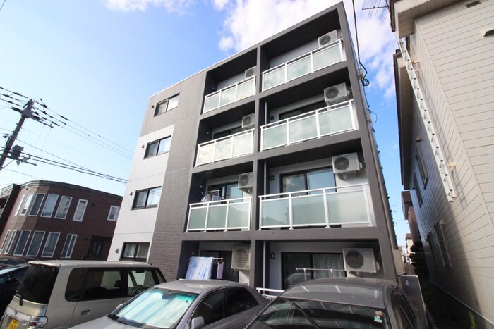 物件外観写真4　(外観写真)