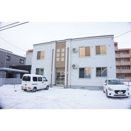 ルミエール菊水元町3・5外観写真