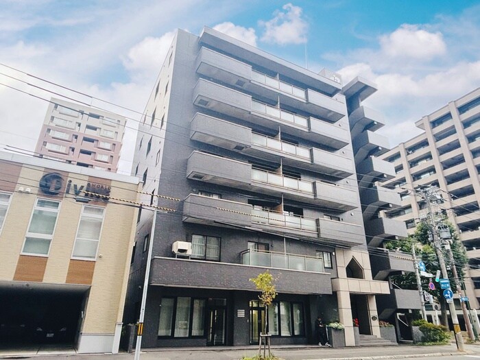 物件外観写真1　(外観写真)