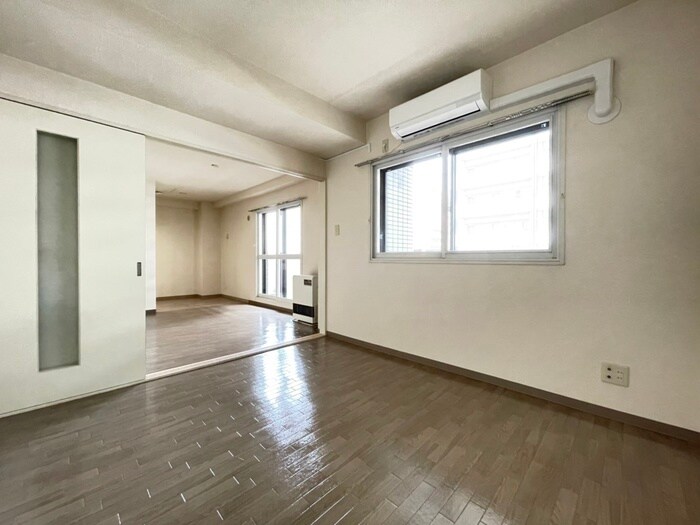 物件内観写真19　(居室)