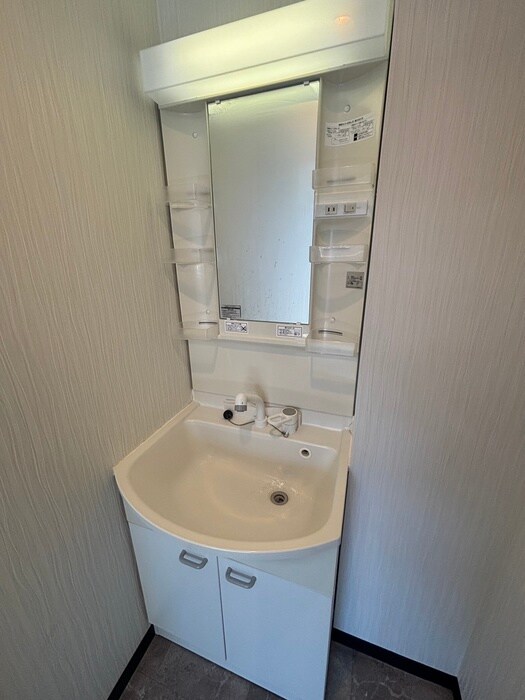 物件内観写真17　(洗面)