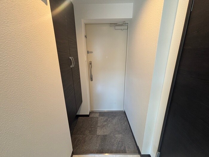 物件内観写真19　(玄関)