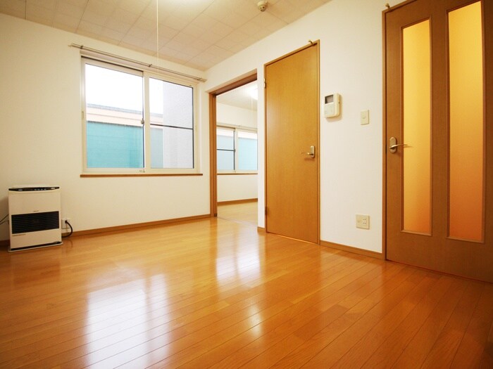 物件内観写真3　(居室)