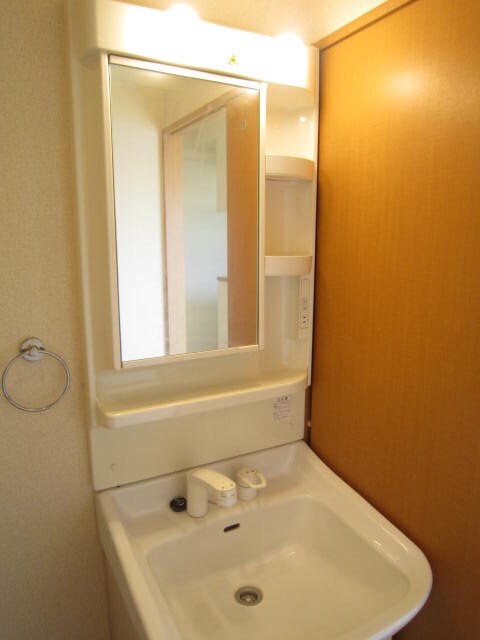 物件内観写真12　(洗面)