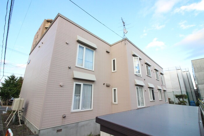 物件外観写真3　(外観写真)