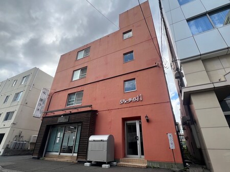 リバ－サイド１４外観写真