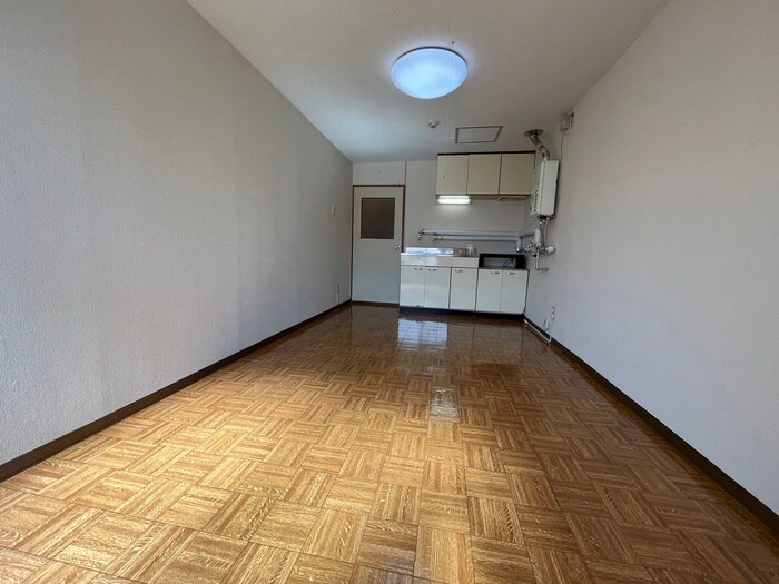 物件内観写真19　(居室)