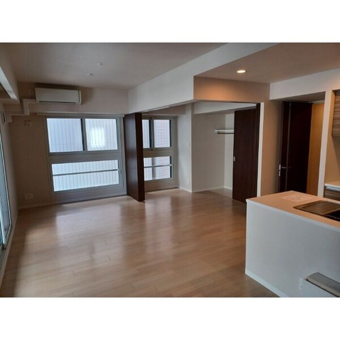 物件内観写真2　(居室)