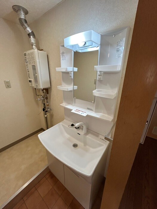 物件内観写真14　(洗面)