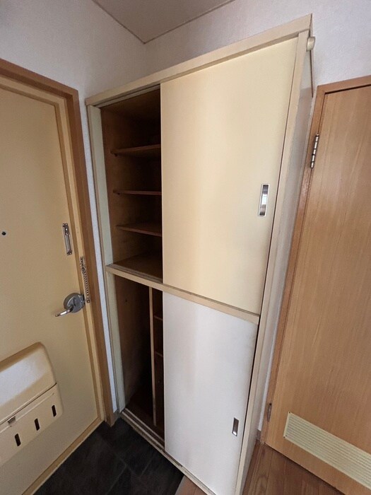 物件内観写真17　(靴箱)