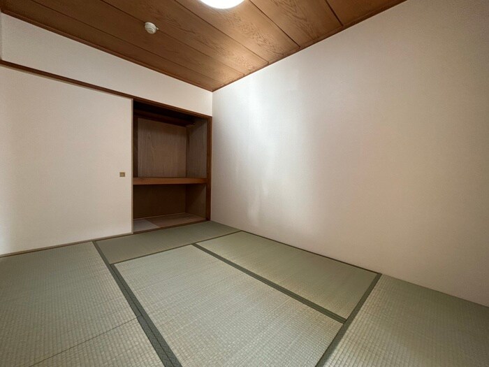 物件内観写真21　(居室)