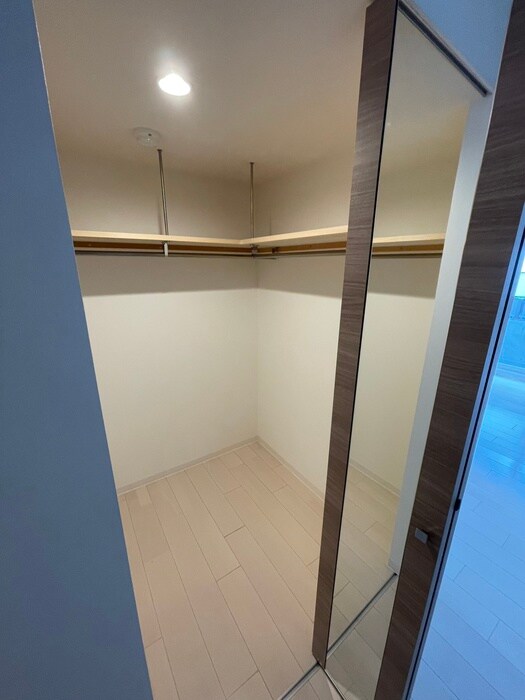 物件内観写真15　(収納)