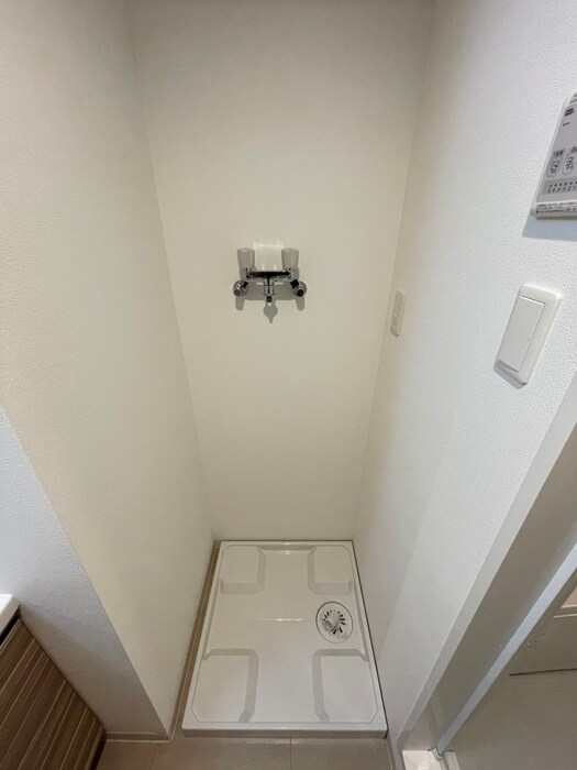 物件内観写真19　(洗濯機置場)