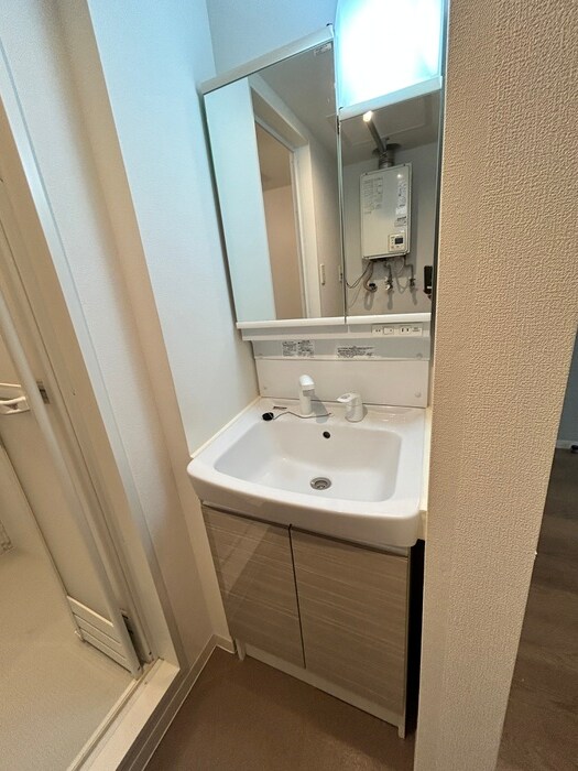 物件内観写真14　(洗面)