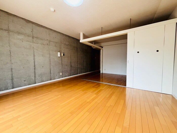 物件内観写真10　(居室)