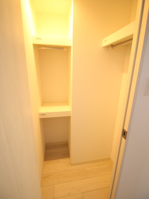 物件内観写真10　(収納)