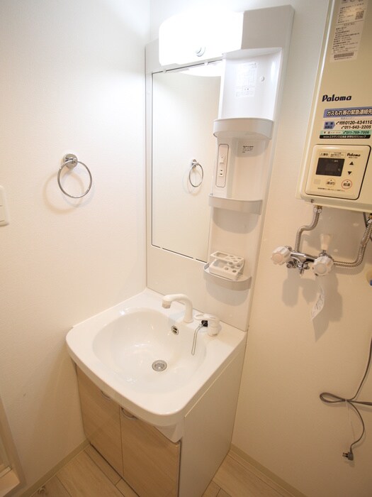 物件内観写真12　(洗面)