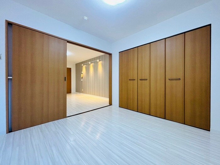 物件内観写真11　(居室)