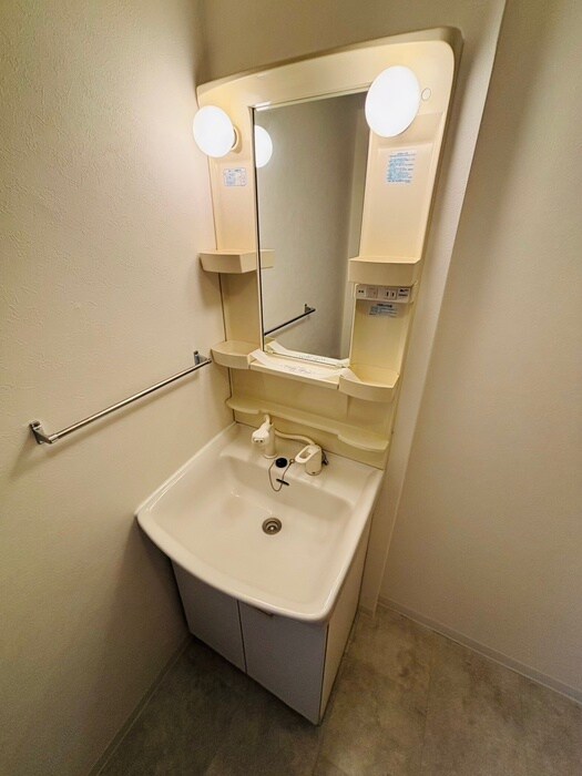 物件内観写真18　(洗面)